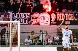 Ilyas Chouaref jubile devant le Gradin Nord après avoir inscrit le 4-2.